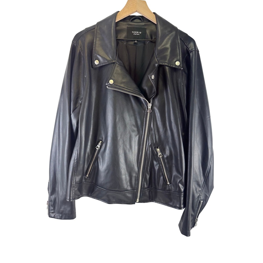 Torrid Moto Jacket Black Faux Leather Biker Asymmetrical Zip 15595437 Plus 4X